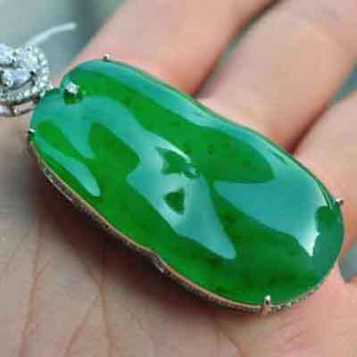 现在翡翠的价格一般是多少钱，翡翠多少钱一克？